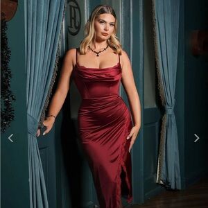 Lace trim, sculpting red dress